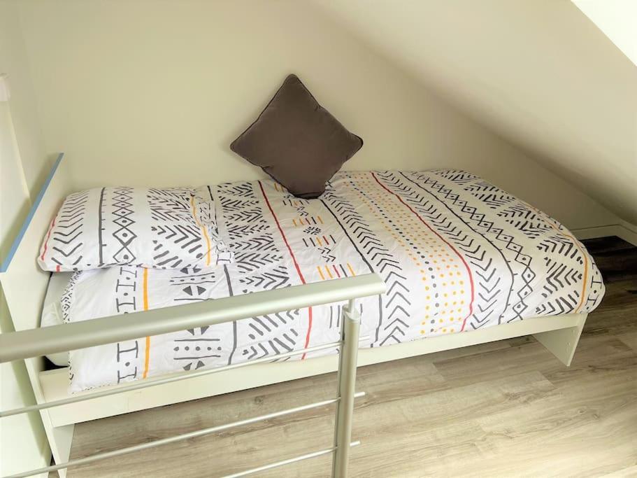 Appartement Duplex Proche Disney Et Paris Vaires-sur-Marne Bagian luar foto