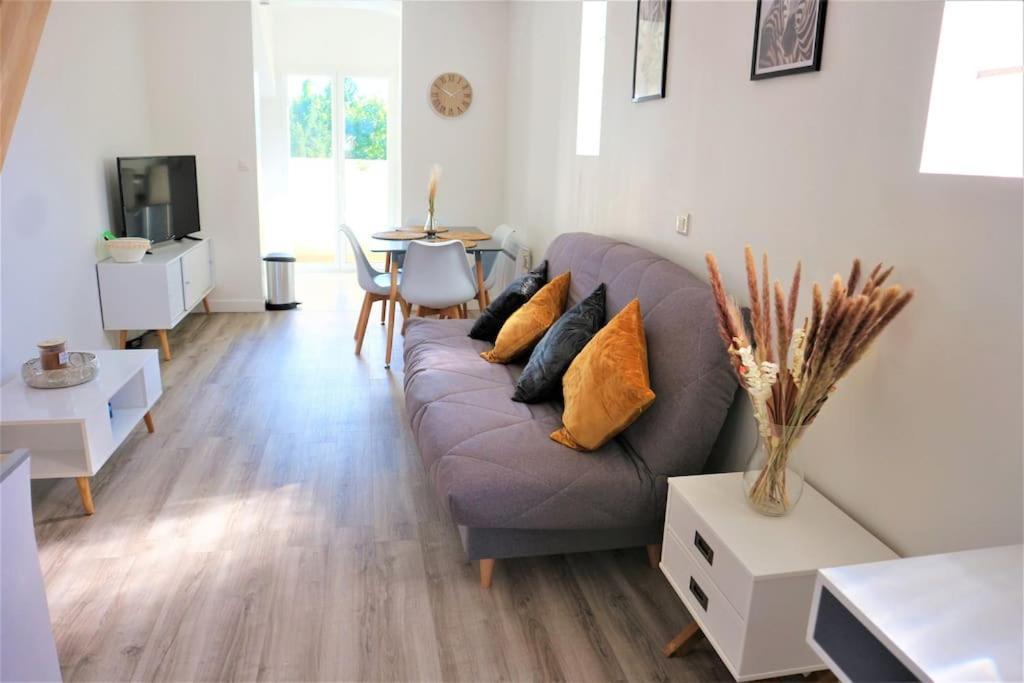 Appartement Duplex Proche Disney Et Paris Vaires-sur-Marne Bagian luar foto