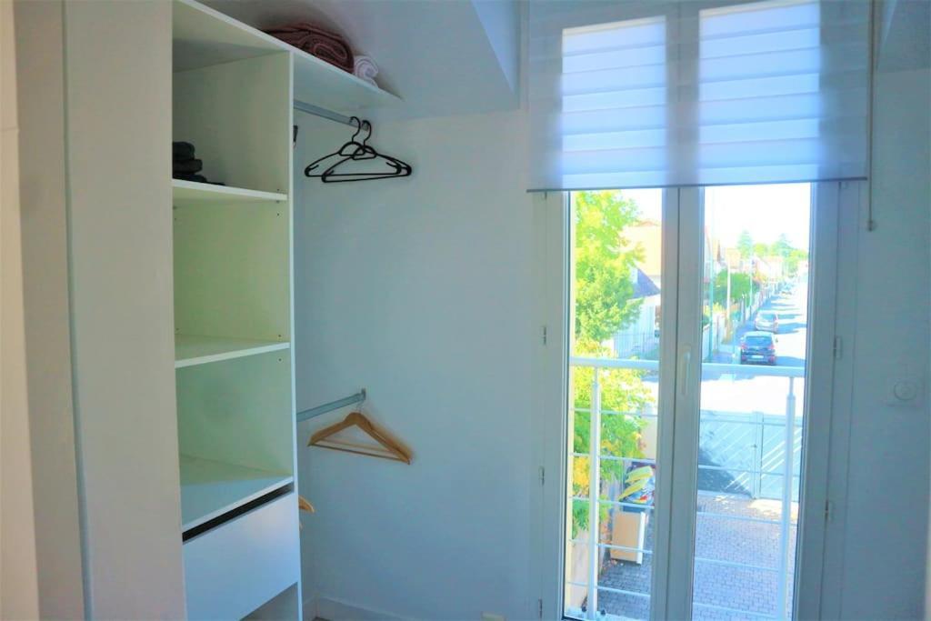 Appartement Duplex Proche Disney Et Paris Vaires-sur-Marne Bagian luar foto